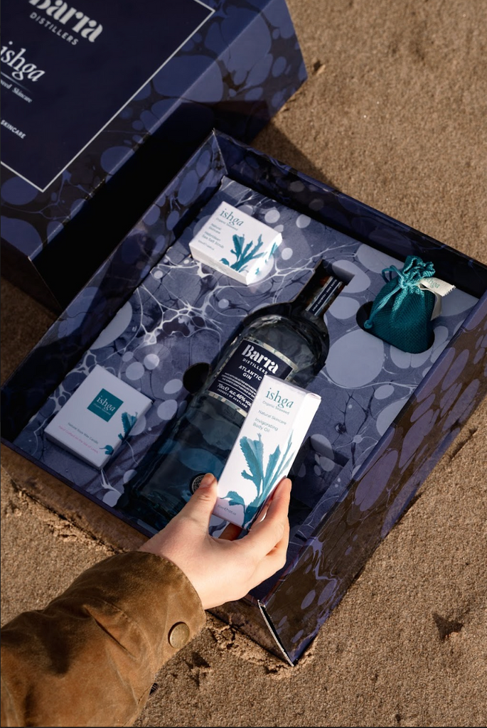 Barra Gin and ishga skincare set